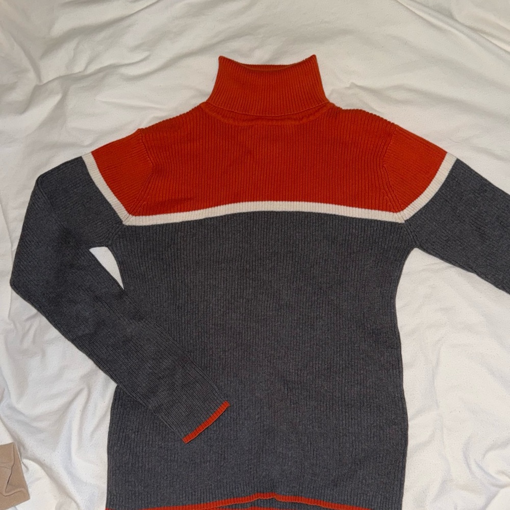 Mandee y2k Orange/Grey Turtleneck Sweater